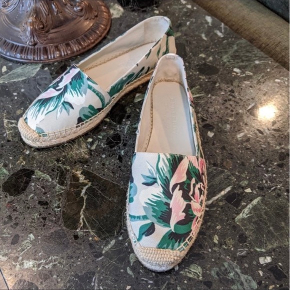 Burberry Espadrilles Floral Shoes - Picture 1 of 6